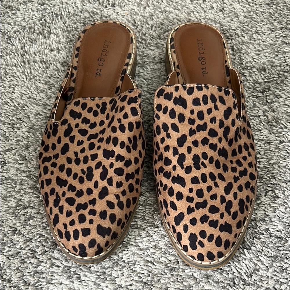 Indigo Leopard Print Women's Mules